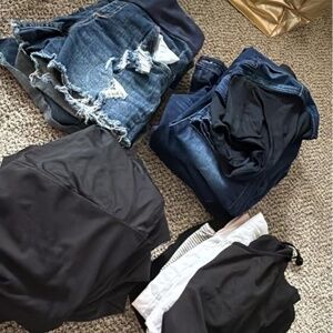 Maternity clothes
